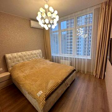 Сдам новую евродвушку на Каманина, первая аренда