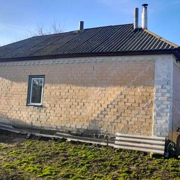 Продається будинок в селі Горбове