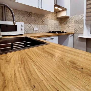 Сдам в аренду красивую 2ккв возле м. Холодная гора.  8200 грн.