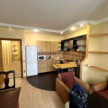 Оренда 2 к. квартири метро Васильківська