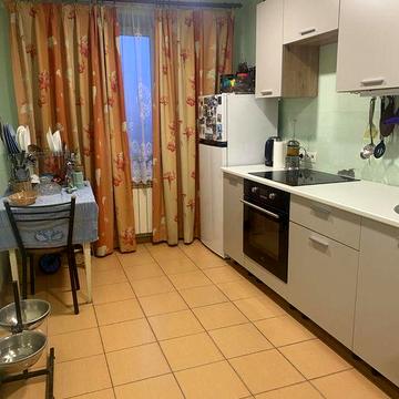 Продам 3х комн кв. Восточный. Ул. Роганская