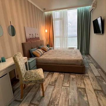 ПРЯМОЙ ВИД НА МОРЕ! Сдам кухня студия и спальня. 9 жемчужина.