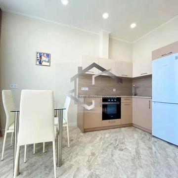 Аренда 1 ком кв ЖК Французский Балкон Вид на море Парк Море Код034