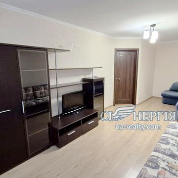 Миру вул., 36