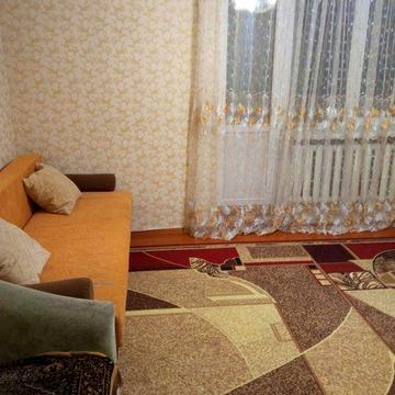 Здається 2-х кім. квартира