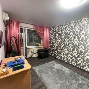 Сдам 2-х ком квартиру возле метро Коммунар