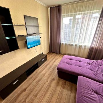 Оренда роздільної 2-к. Б. Гмирі 16. Осокорки, Позняки (ЖК Патріотика)