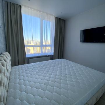 Кадетський Гай вул., 8