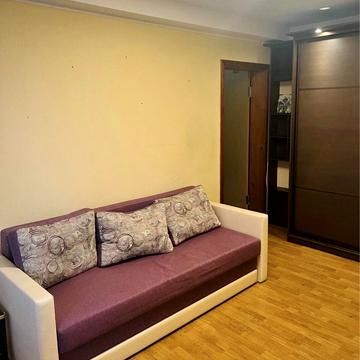 Павла Тичини просп., 9