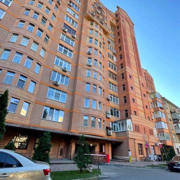 Дворівнева квартира 144 м² • вул. Герцена • Шевченківський район