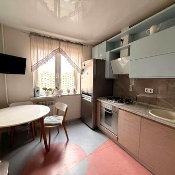 Митрополита Андрея Шептицького вул. (Анатолія Луначарського), 1/2