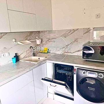 Продаж 3 к квартири Троєщина  Ремонт середній 6й поверх Кімн окремо