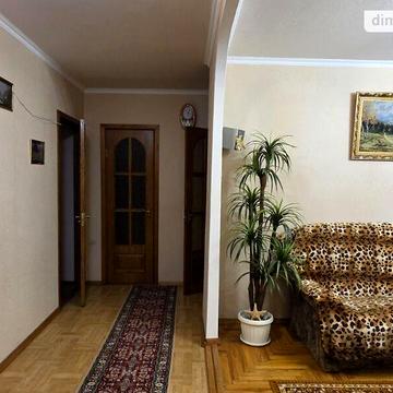 Довгострокова оренда 4к Квартира Академіка Богомольця вулиця