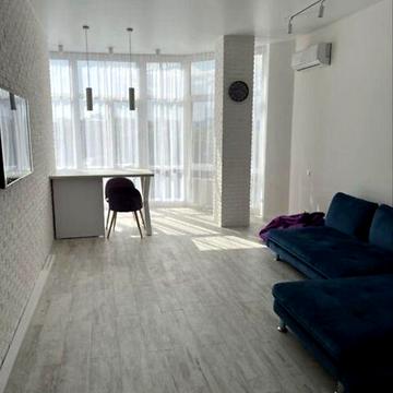 Сдам срочно 1 ком кв ЖК Аквамарин