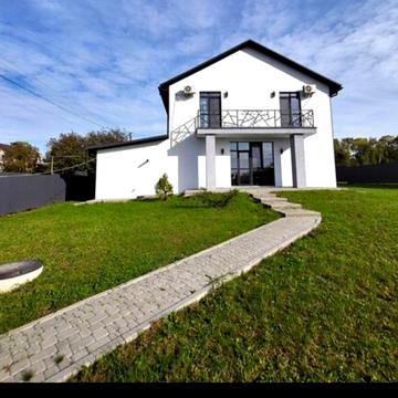 Оренда приватний будинок 5 км від міста власник здам