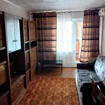 Бахмацька вул., 10