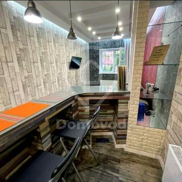 Сдам 2К-Квартиру, Центр, м. Бекетова, Ул. Дарвина 16.