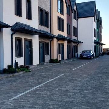 Райдужна вул.