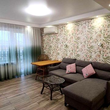 Здам простору 3-х кімн. квартиру м. Лівобережна. вул. Раїси Окіпної 9.