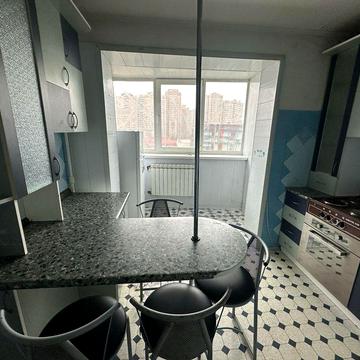 2-кім Метро Деміівська-5 хв Голосіївський проспект 19 Вільна