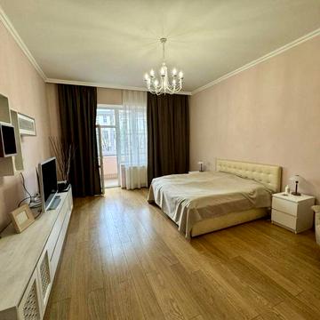 Продаж 4-х рівневого котеджу напроти парку Шевченка!!!