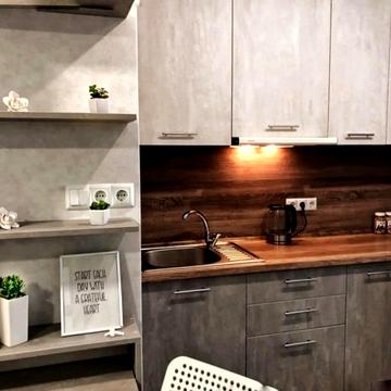 Центральна вул., 19