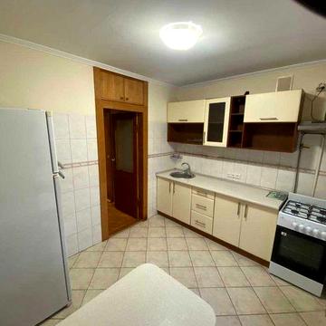 Здається 2-Х кімнатна "ЧЕШКА" на вул.ЛЕОНТІЯ САНДУЛЯКА (Полєтаєва)