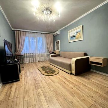 Здам квартиру в довгострокову оренду