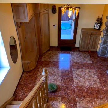 Оренда БУДИНКУ по вул. ВУЛЕЦЬКА - вільний 28 грудня