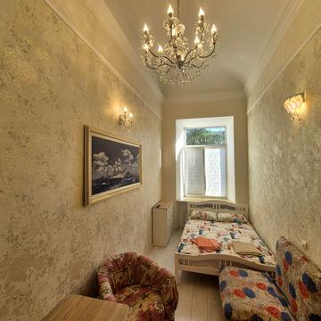 Грецька вул., 40