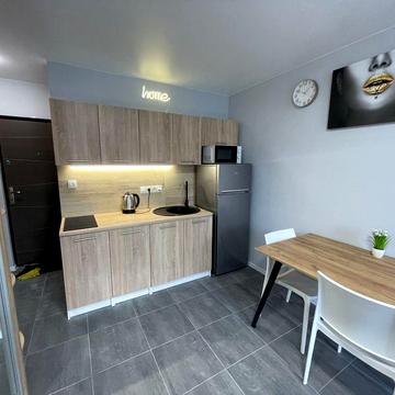 Оренда нової смарт квартири Рудненська 8