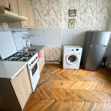 Світлицького вул., 28-Б