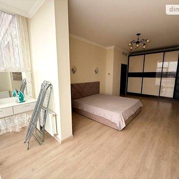 Довгострокова оренда 1к Квартира Олексія Вадатурського (Маршала Малиновського) вулиця