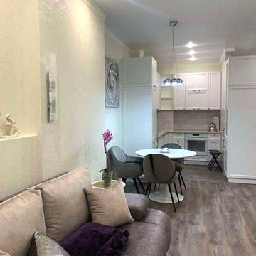 Довгострокова оренда 1к Квартира Полуничний провулок