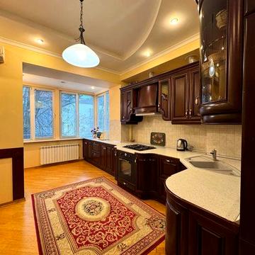 Оренда люксової квартири в центрі м.Луцьк