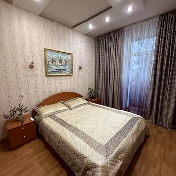 Валерія Лобановського просп. (Червонозоряний), 57