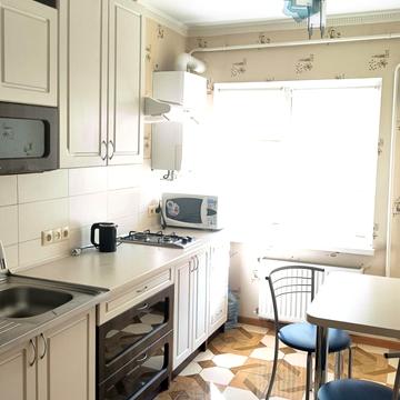 Сергія Ядова вул. (Ювілейна), 22