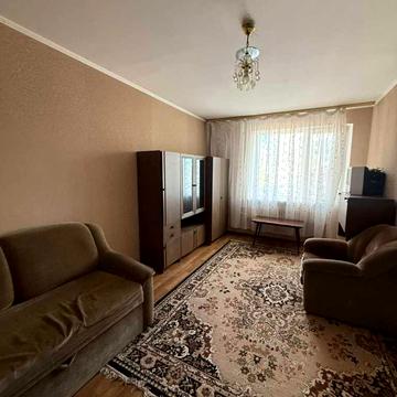 Кузьми Скрябіна вул. (Курчатова), 20