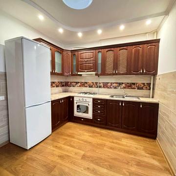 Соборна вул., 285а