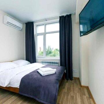 Машинобудівна вул., 41