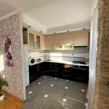 Оренда 2к-студія квартири