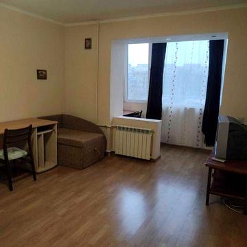 Здається одно кімнатна квартира 1-км Максимовича 7