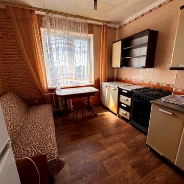 Оренда двокімнатної квартири проспект Незалежності.  Стометрівка