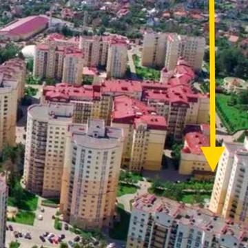 Лобановського, 21