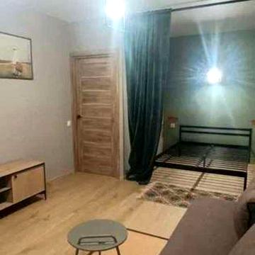 Гетьманська вул., 26/14