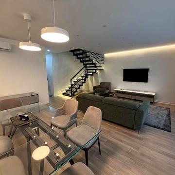 Олександра Матросова вул., 23