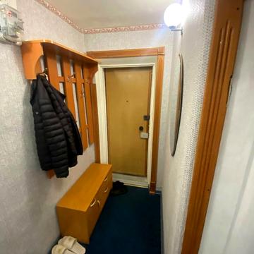 Олександра Поля просп. (Кірова), 48-В