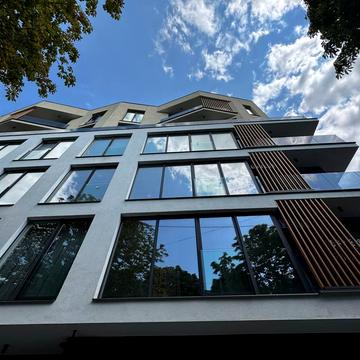 Окружна вул., 43