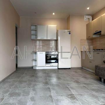 Центральна вул., 19