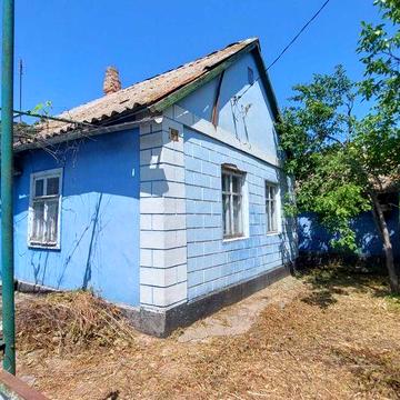 Жилой дом в центре села Александровка